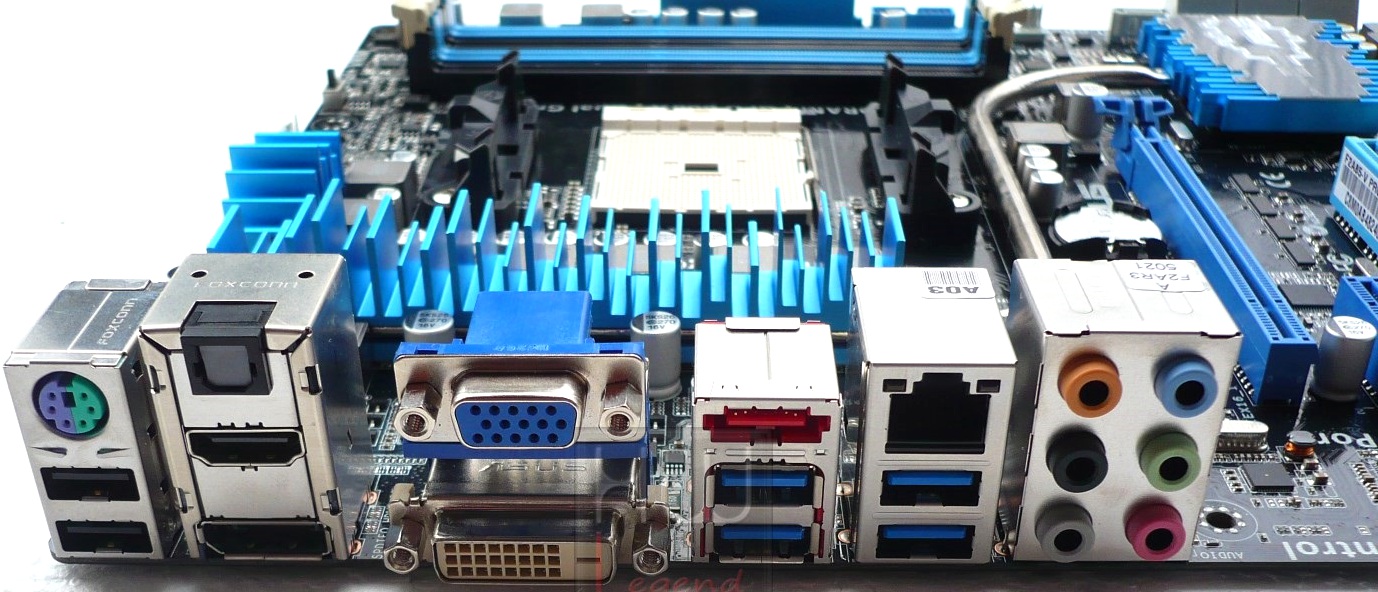 069-asus-f2a85-v-pro-scheda-pannello-posteriore-IO