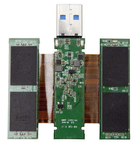 kingston_predator_512GB_pcb_3_a