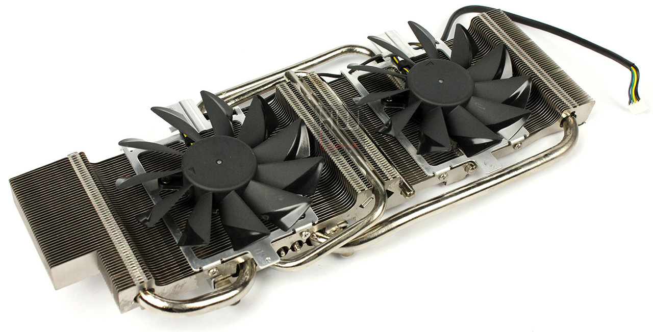 msi_gtx680_lightning_scheda_dissipatore_5_a