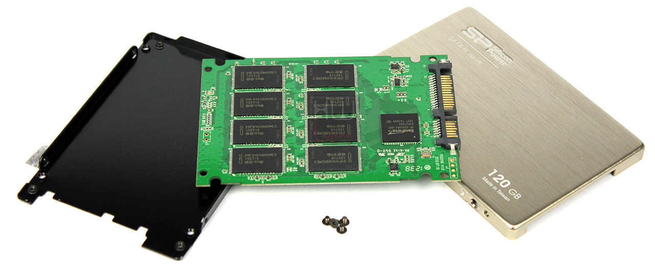 silicon_power_S70_ssd_aperto