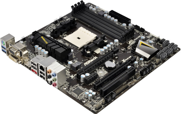 036-asrock-fm2a85x-extreme4m-foto-per-specifiche-tecniche
