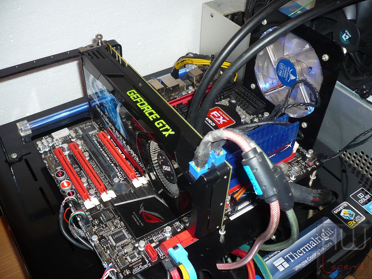 037-amd-bulldozer-fx4130-foto-piattaforma-2