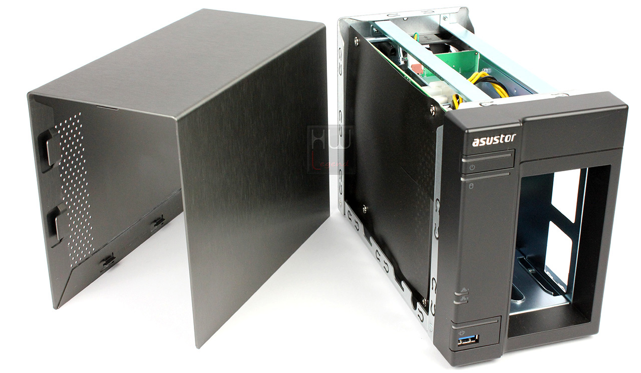 asustor_as-602t_nas_aperto1
