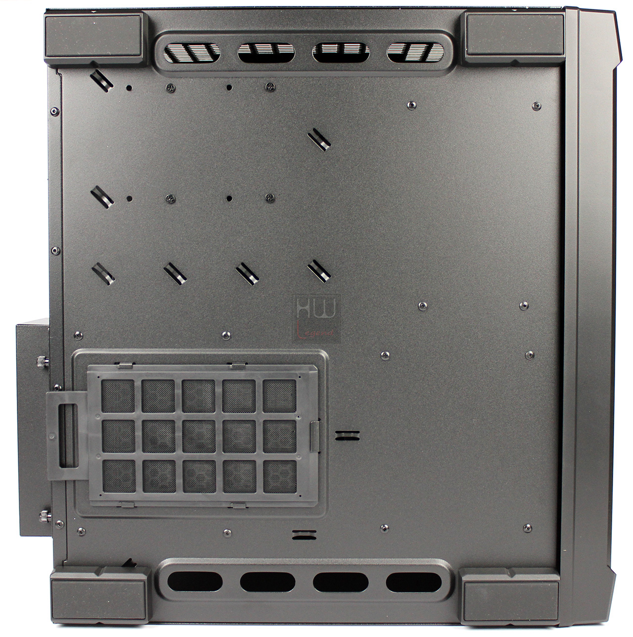 cooler_master_haf_xb_case_inferiore