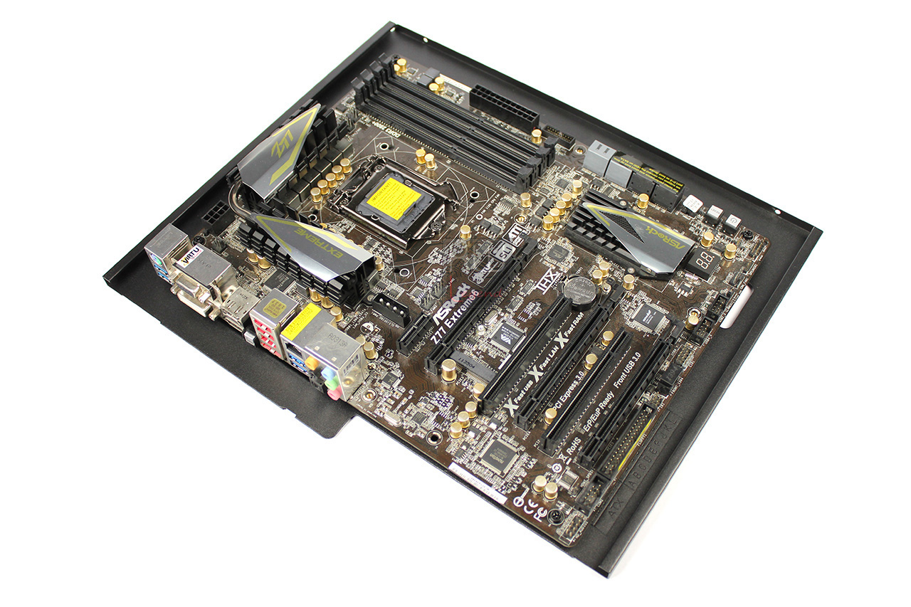 cooler_master_haf_xb_case_slitta_mobo_2a