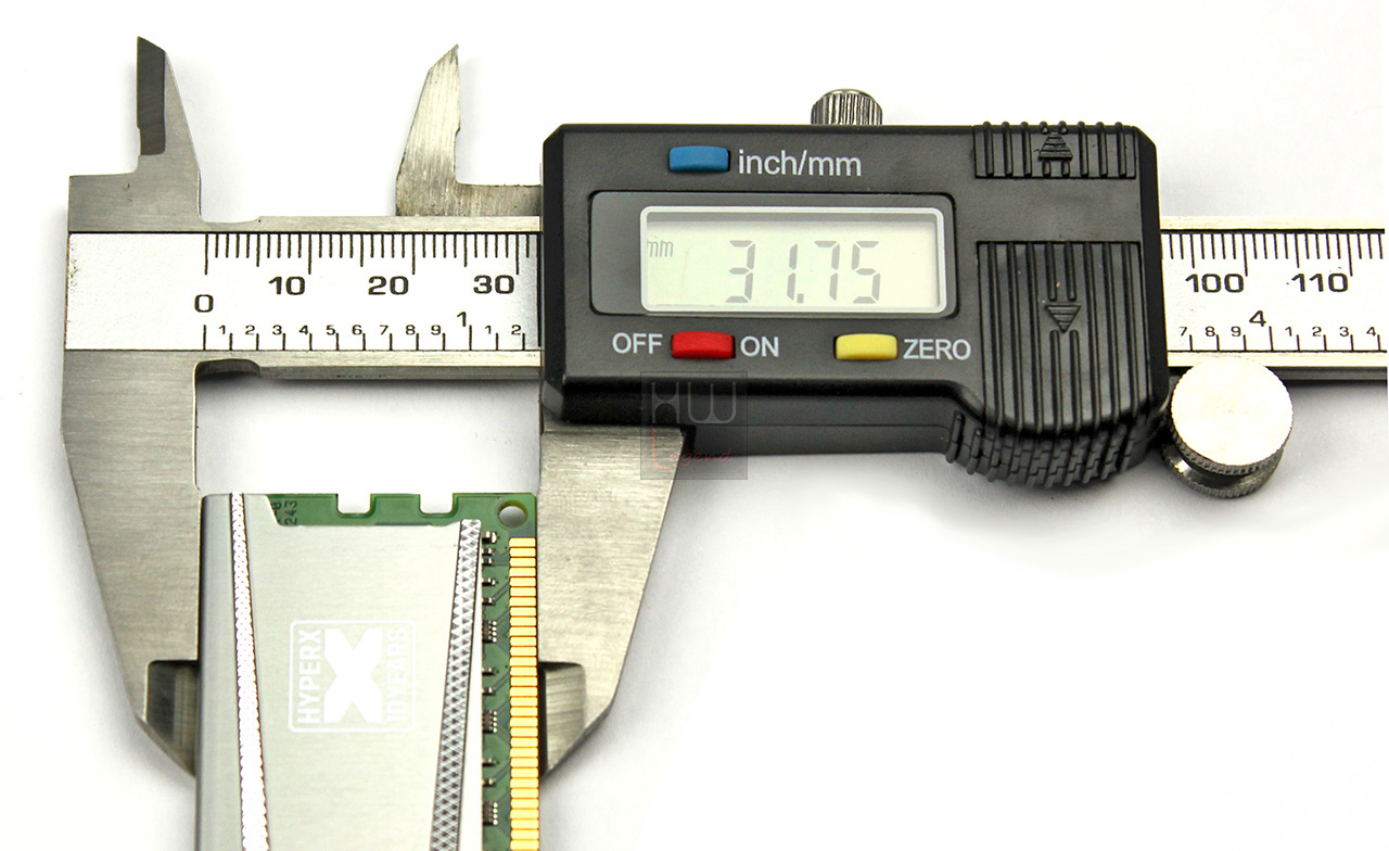 kingston_HyperX_10_Year_1866C9_moduli_dimensioni2