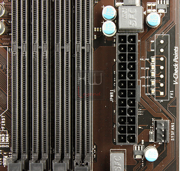 msi_z77a_g45_gaming_scheda_pcb_alimentazione1