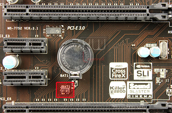 msi_z77a_g45_gaming_scheda_pcb_battery