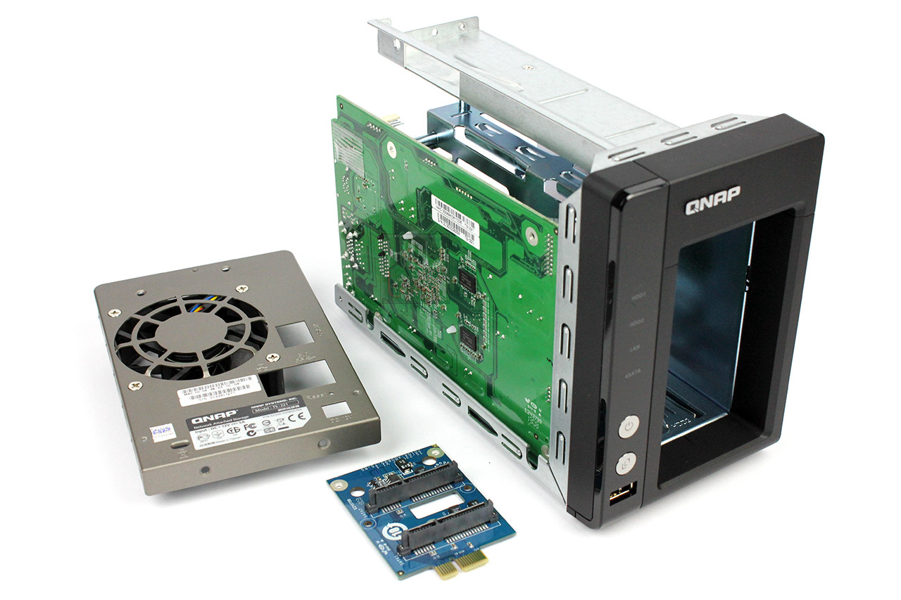 qnap_ts_221_nas_aperto2