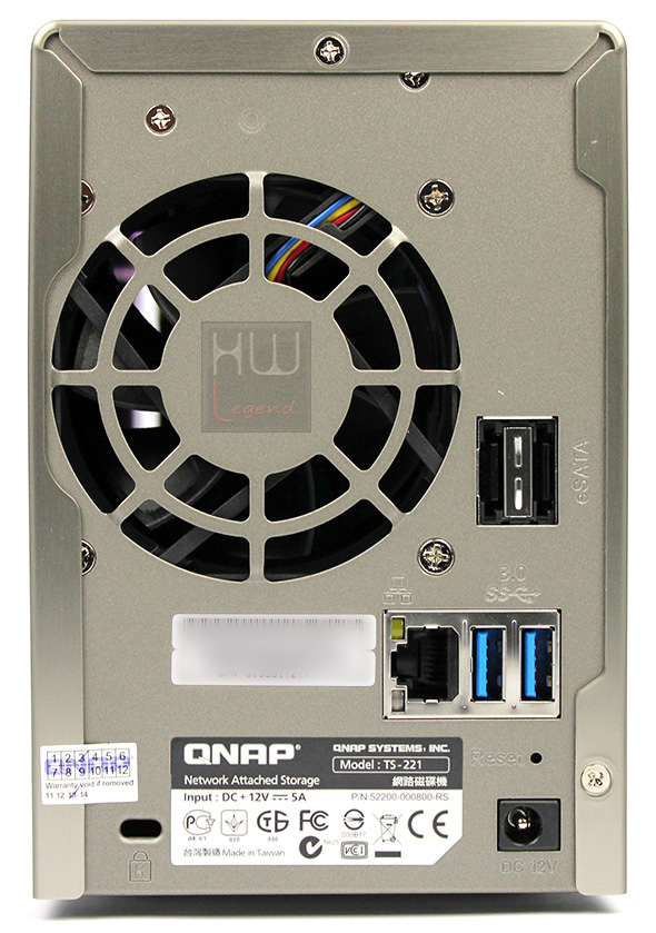 qnap_ts_221_nas_retro