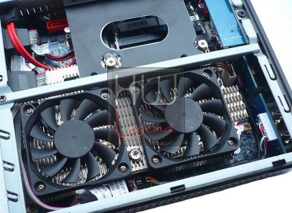 040-shuttle-ds61-minipc-dissipatore-calore