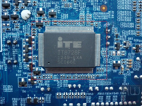 052-shuttle-ds61-minipc-scheda-madre-chip-hw-monitor