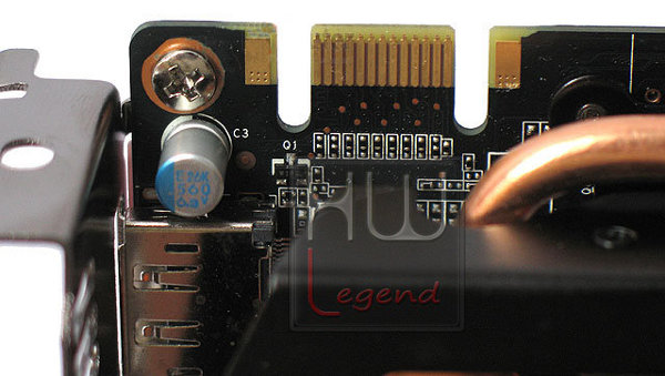 058c-zotac-gtx650-ti-boost-foto-scheda-connettore-sli