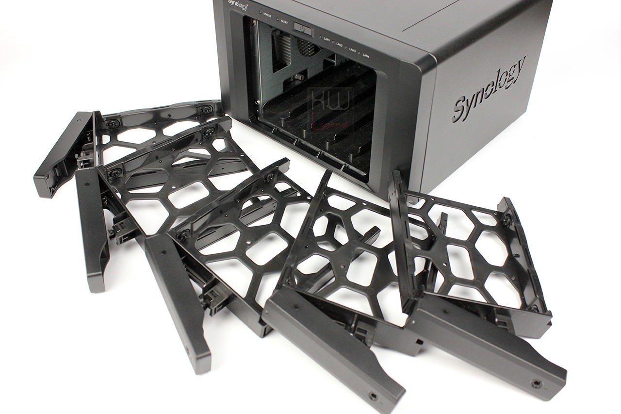 synology_ds1513_nas_hotswap3