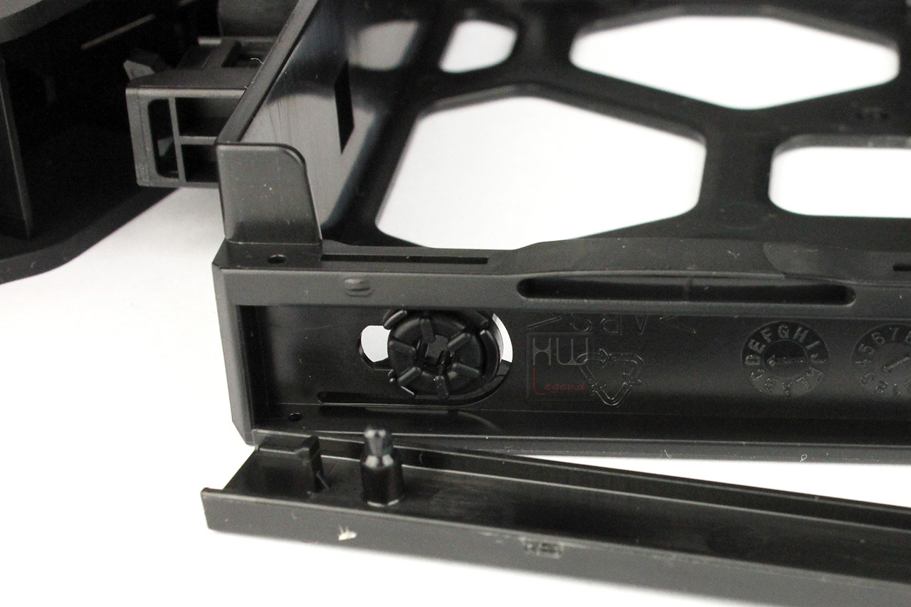 synology_ds1513_nas_hotswap6