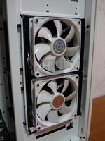 035-cm-storm-stryker-foto-interno-5