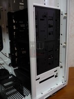 038-cm-storm-stryker-foto-interno-8