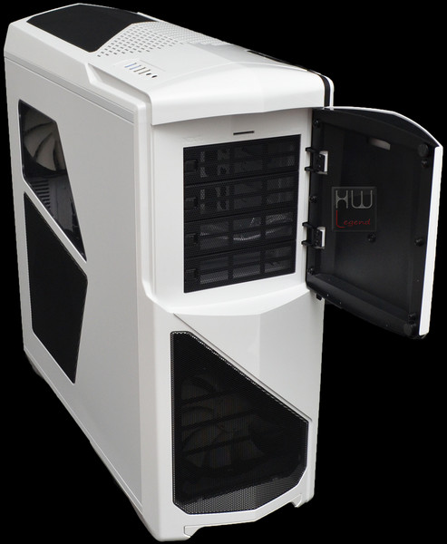 NZXT_Phantom_630_-_26