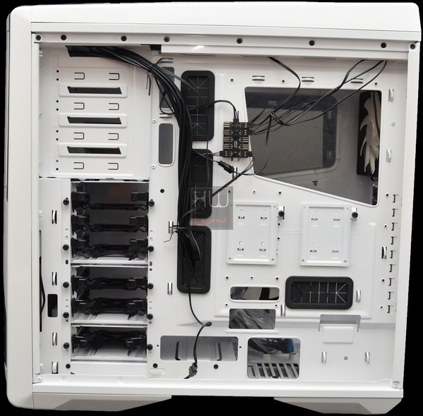 NZXT_Phantom_630_-_39