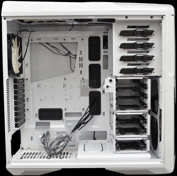 NZXT_Phantom_630_-_44