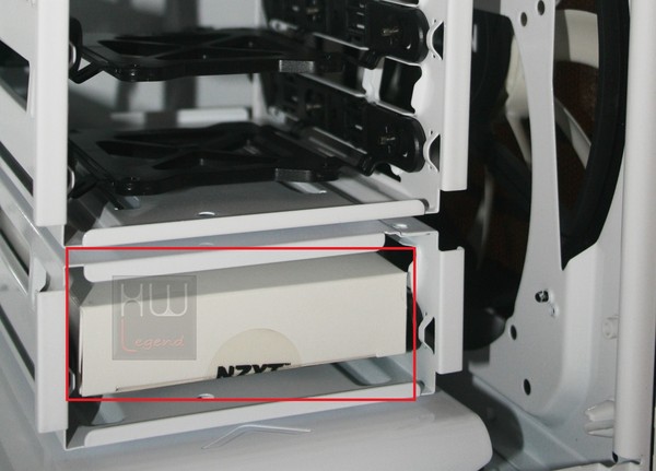 NZXT_Phantom_630_-_9