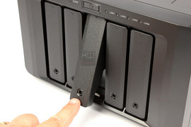 synology_ds1513_nas_hotswap2