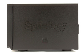 synology_ds1513_nas_laterale1