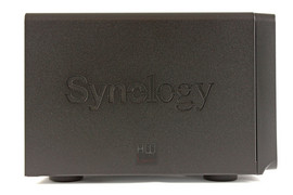 synology_ds1513_nas_laterale2