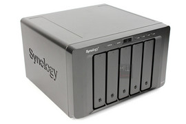 synology_ds1513_nas_vista1