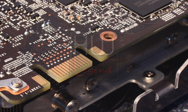 060-MSI-gtx650-ti-boost-gaming-foto-connettore-sli