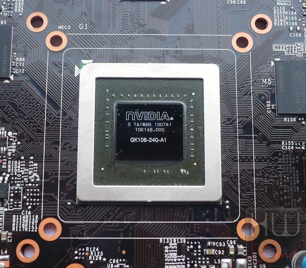 071-MSI-gtx650-ti-boost-gaming-foto-scheda-gpu-gk106