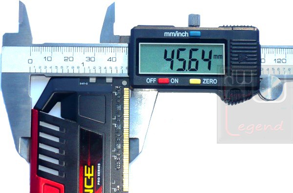 027-corsair-vengeance-pro-2400-foto-moduli-misura-altezza