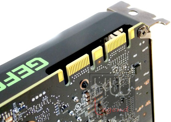 032a-nvidia-gtx-760-foto-scheda-connettori-sli