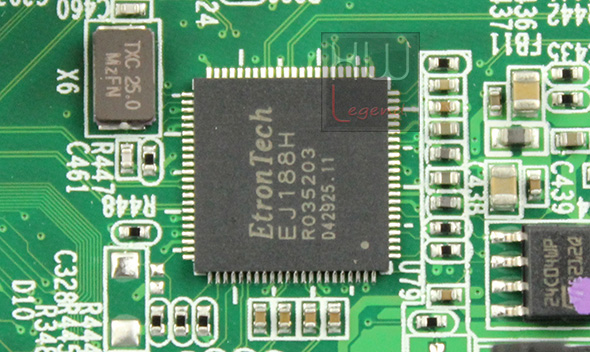 asustor_as-304t_nas_pcb_USB3