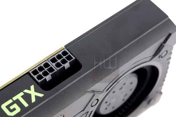 031a-nvidia-gtx-760-foto-scheda-connettori-alimentazione-supplementare