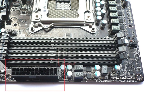 039-msi-x79a-gd45-plus-foto-scheda-circuiteria-connettore-atx