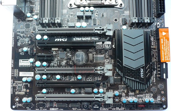 042-msi-x79a-gd45-plus-foto-scheda-slot-espansione