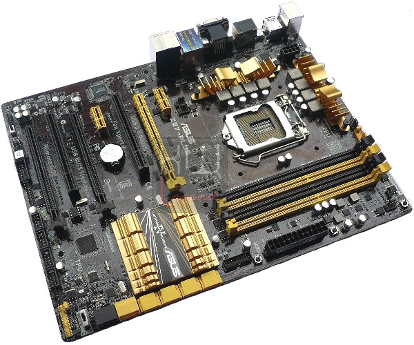 029-asus-z87-plus-foto-scheda-fronte-2
