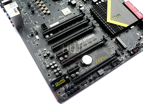 063-msi-z87-xpower-slot-espansione