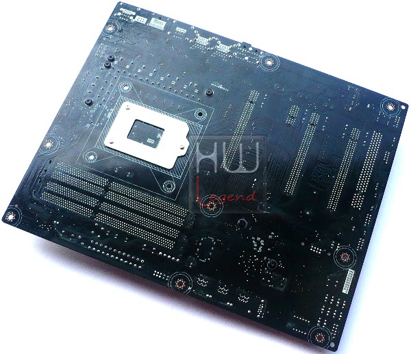 034-ecs-gank-machine-z87h3-a2x-extreme-foto-scheda-retro