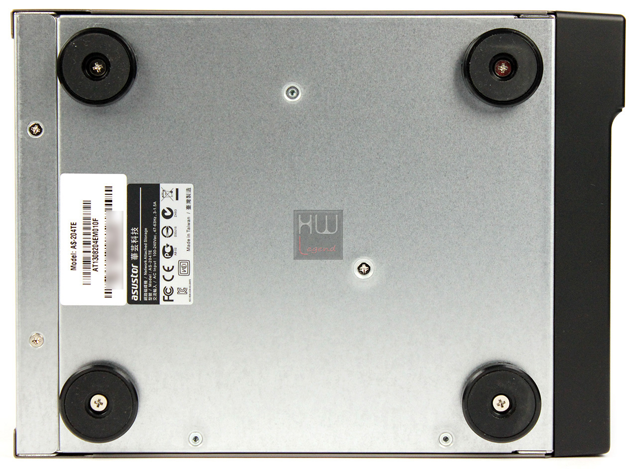 asustor_as-204-te_nas_inferiore_1