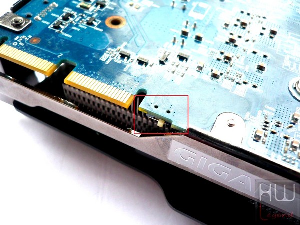 038a-gigabyte-r9-280x-windforce3x-foto-switch-bios