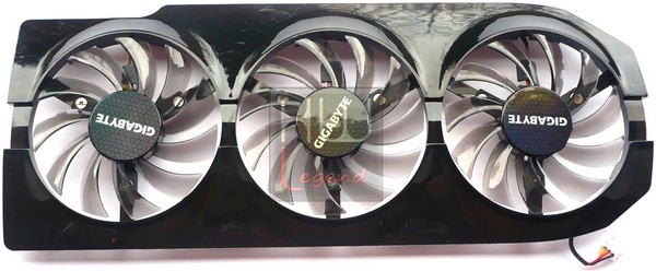 049-gigabyte-r9-280x-windforce3x-foto-windforce