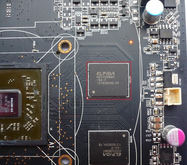 053-sapphire-r7-250-foto-scheda-smontata-mem-gddr5