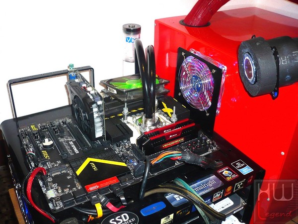 054-sapphire-r7-250-foto-config-prova