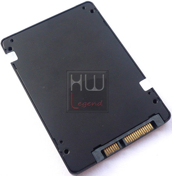 026-corsair-force-ls-ssd-240gb-foto-ssd-retro