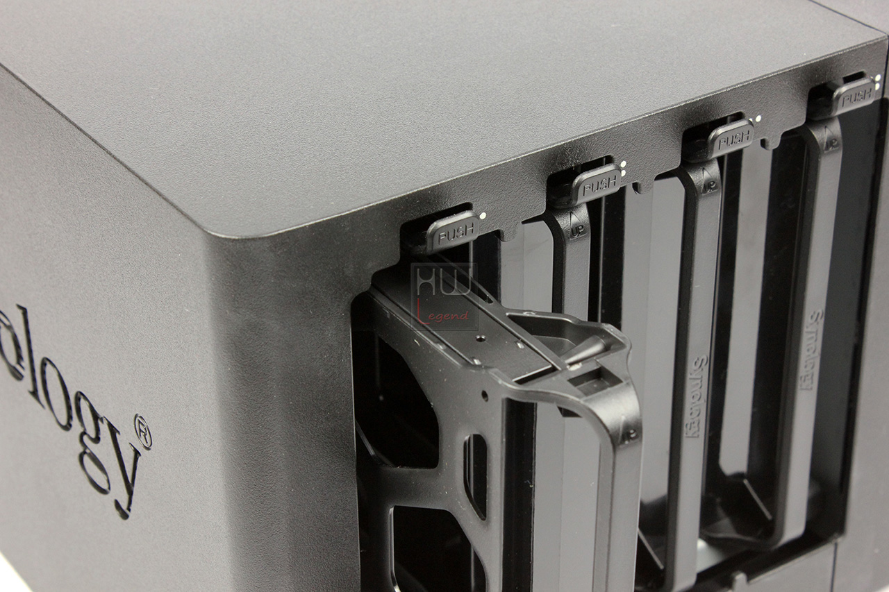 synology_ds414_nas_hotswap_4
