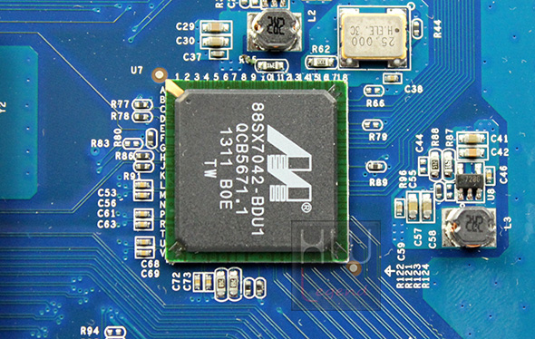 synology_ds414_nas_pcb_sata