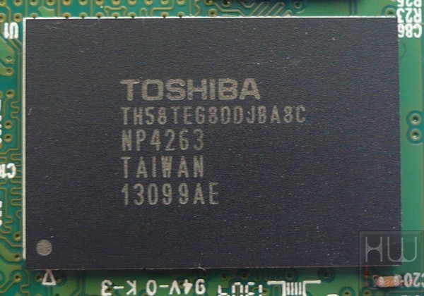 026-plextor-m5m-128gb-ssd-msata-foto-NAND