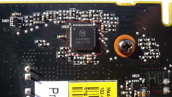 049-amd-r7-260-foto-scheda-smontata-controller-pwm